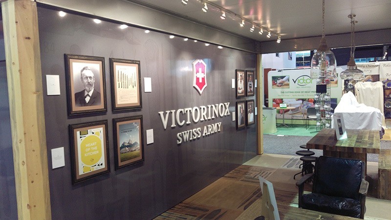 Trade Show Booth Ideas Victorinox 6