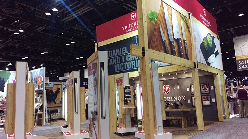 Trade Show Booth Ideas Victorinox 4